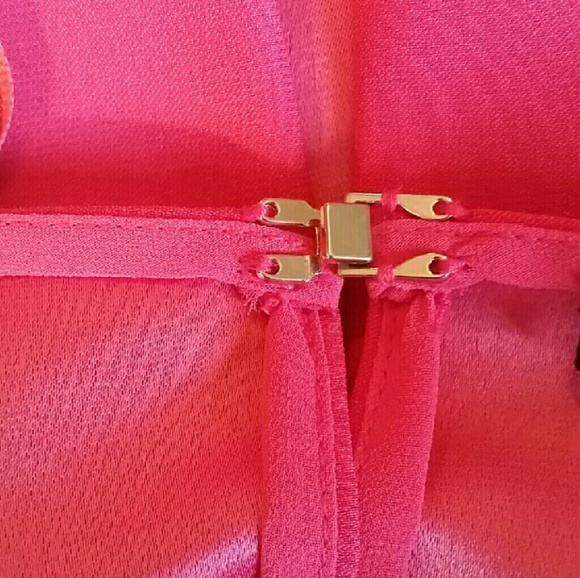 Adorable elegant dress from Rio - Picture 2 of 4